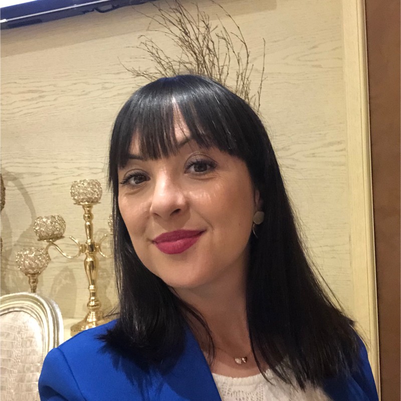 Dr Jovana Perendija